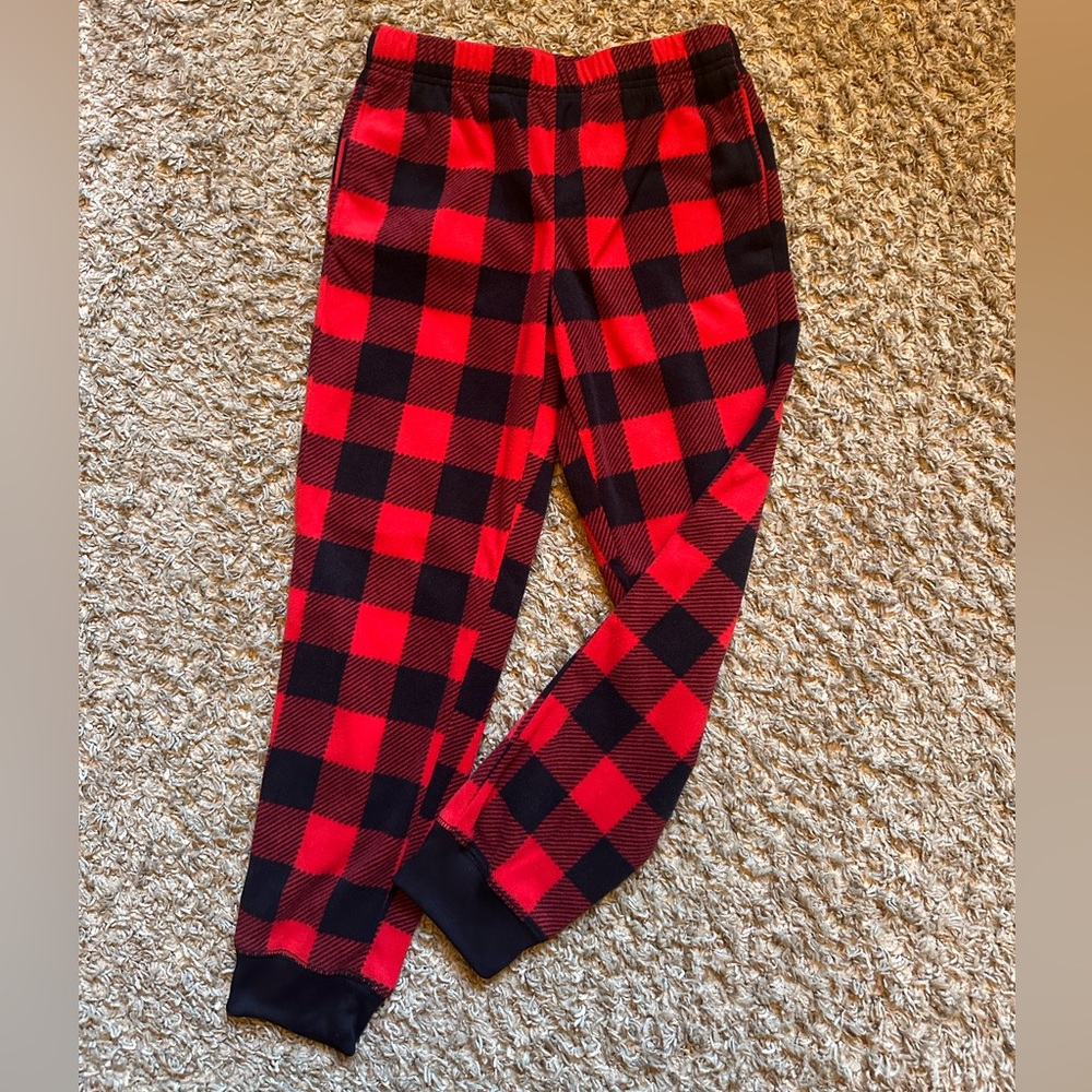NWOT Kid’s Unisex Old Navy Pajama Pants; Red/Black Buffalo Plaid; Size M (8)